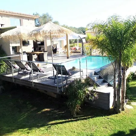 Casa Baggia, Proche Plage, Piscine A Debordement Chauffee, Pool House