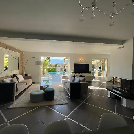 Casa Baggia, Proche Plage, Piscine à Débordement Chauffée, Pool House Villa Porto Vecchio