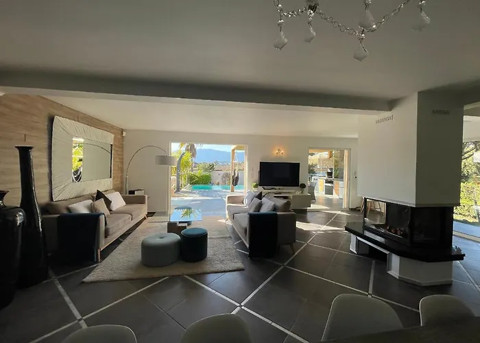 Casa Baggia, Proche Plage, Piscine A Debordement Chauffee, Pool House Villa Porto-Vecchio (Corsica)