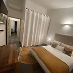 Casa Baggia, Proche Plage, Piscine A Debordement Chauffee, Pool House Porto-Vecchio (Corsica)