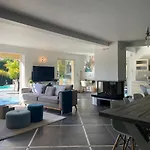 Casa Baggia, Proche Plage, Piscine A Debordement Chauffee, Pool House