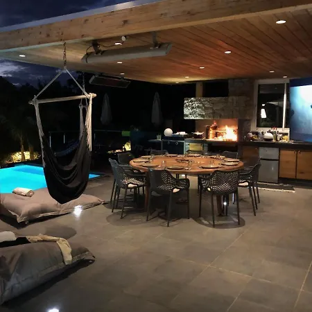 Casa Baggia, Proche Plage, Piscine A Debordement Chauffee, Pool House