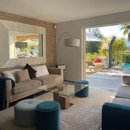 Casa Baggia, Proche Plage, Piscine A Debordement Chauffee, Pool House